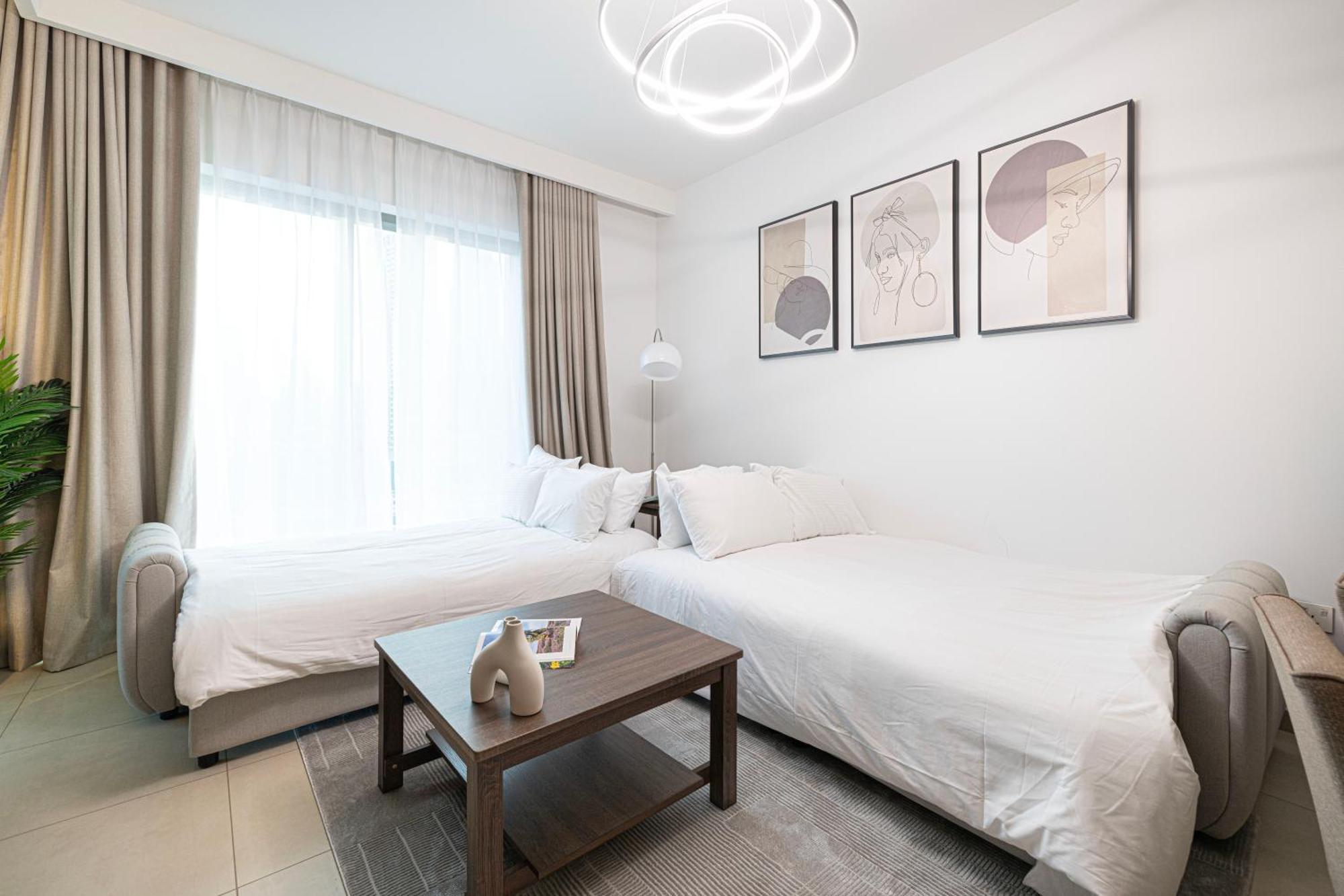 Fresh New 2 Bedroom! Amazing Burj Khalifa View! 5-star Pool & Gym Access! * Dubai